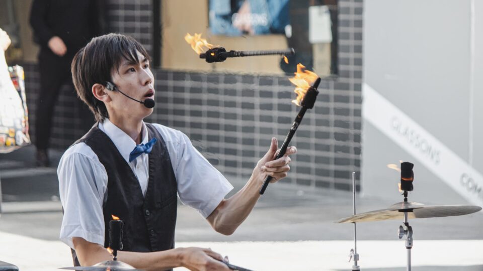 Foto von GAKU The Juggling Drummer
